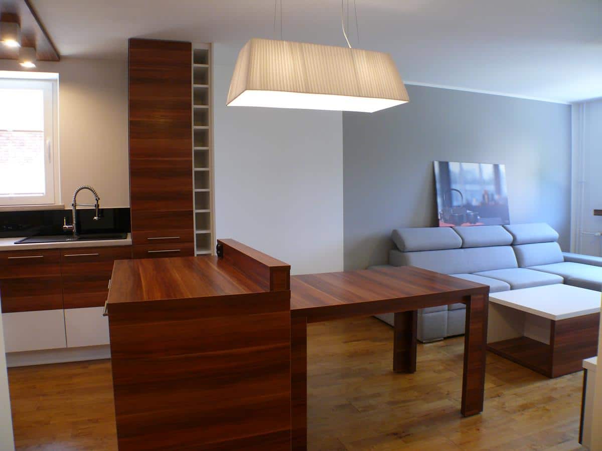 Architekci wnętrz kuchnia z salonem